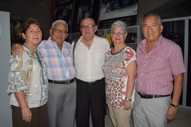 Miriam Ramírez de Losada, Jesús Garzón Rojas; concejal de Neiva, Jorge Eliecer Peña Artunduaga, Gloria Arizabaleta, Julio Enrique Ortiz Cuenca; Exgobernador del Huila.